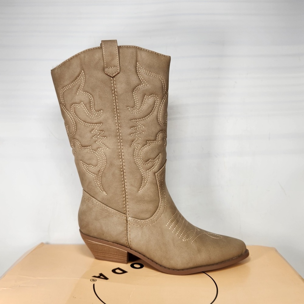 Soda Cowboy Boots Women Size 8.5 LT Taupe Western Embroidered Pointed Toe Teller